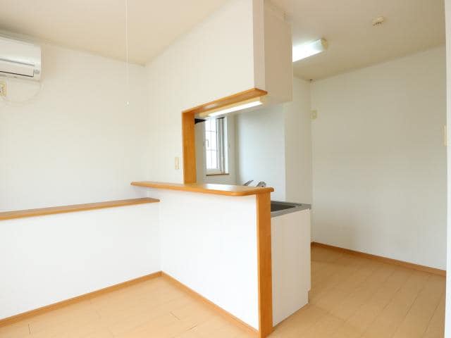  東海道本線/静岡駅 バス14分宮竹児童公園前下車:停歩5分 2階 築17年