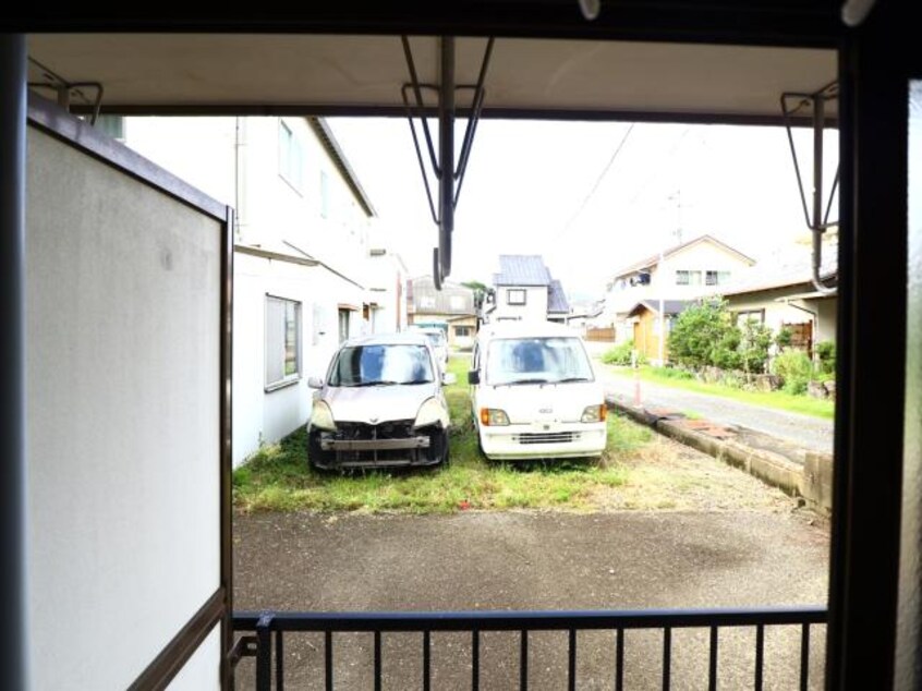  東海道本線/静岡駅 バス17分大里中学校下車:停歩4分 1階 築27年