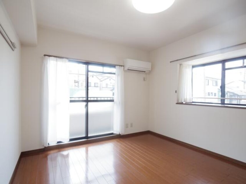  東海道本線/東静岡駅 徒歩10分 1階 築28年