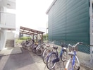  東海道本線/静岡駅 バス22分堀ノ内下車:停歩5分 1階 築37年