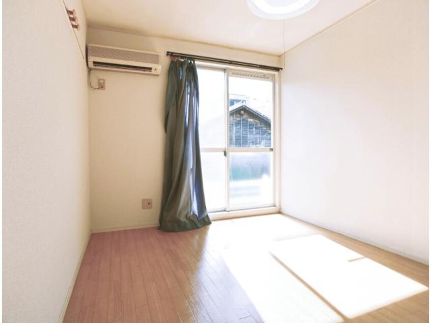  東海道本線/静岡駅 バス17分小鹿公民館前下車:停歩3分 1階 築29年