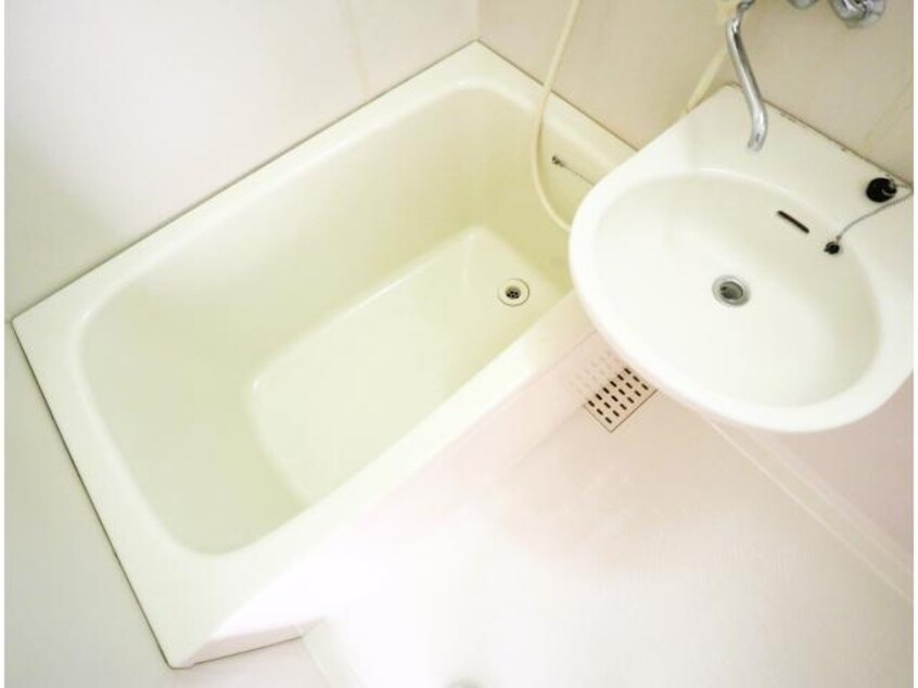  東海道本線/静岡駅 バス17分小鹿公民館前下車:停歩3分 1階 築29年