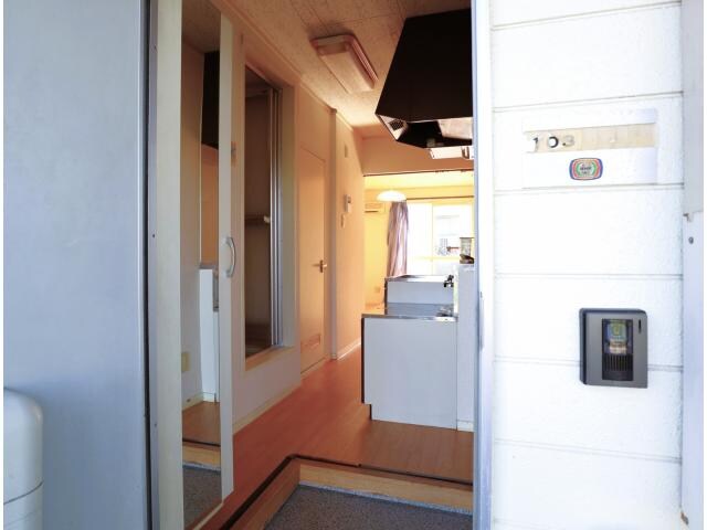  東海道本線/静岡駅 バス17分小鹿公民館前下車:停歩3分 1階 築29年