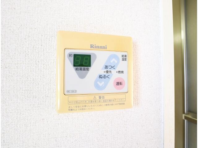  東海道本線/静岡駅 バス17分小鹿公民館前下車:停歩3分 1階 築29年