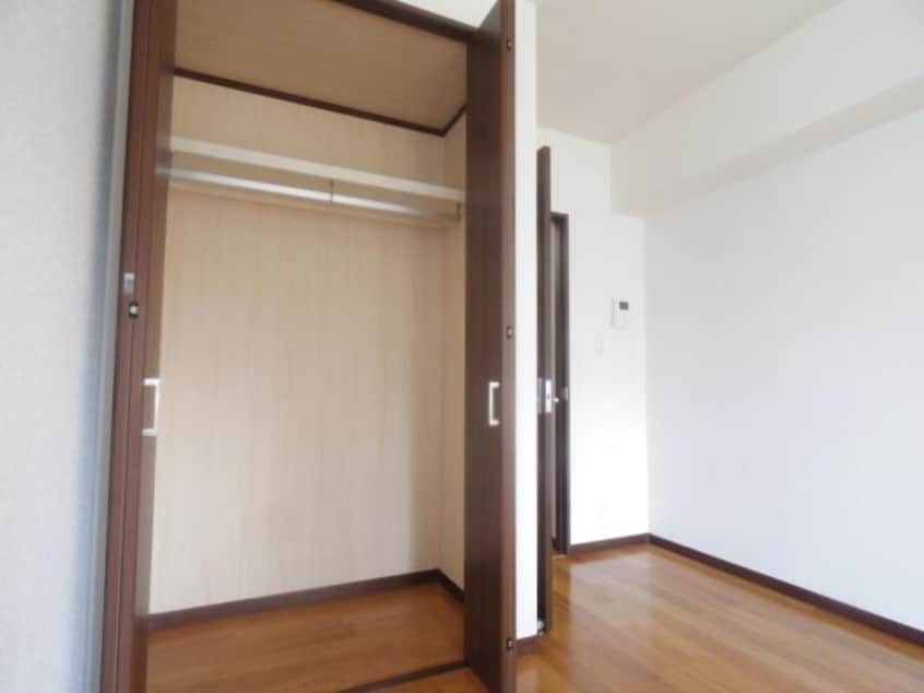  東海道本線/東静岡駅 徒歩10分 2階 築16年