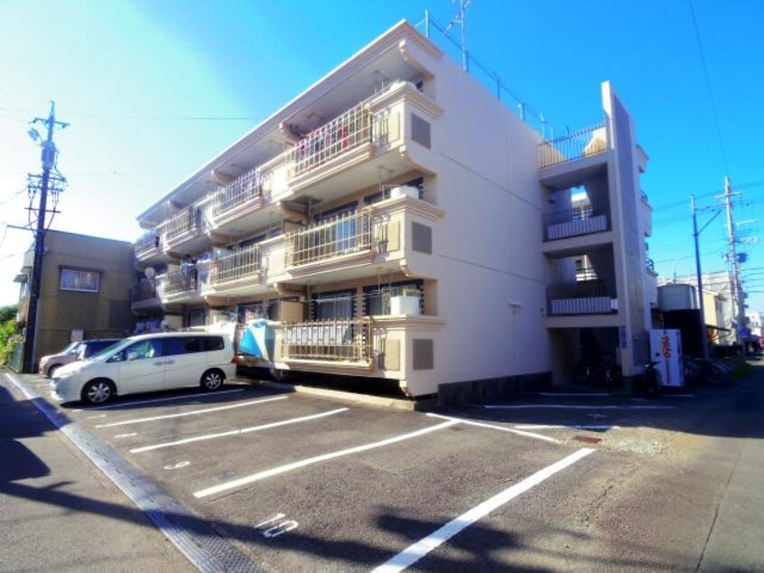  東海道本線/静岡駅 バス8分中田三丁目ダイワハウス前下車:停歩4分 1階 築43年