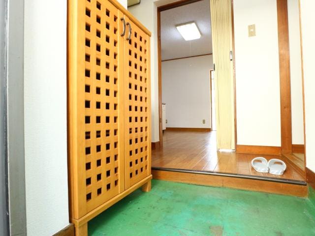  東海道本線/静岡駅 バス8分中田三丁目ダイワハウス前下車:停歩4分 2階 築43年