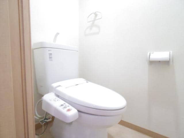  東海道本線/静岡駅 バス17分西脇下下車:停歩8分 3階 築17年