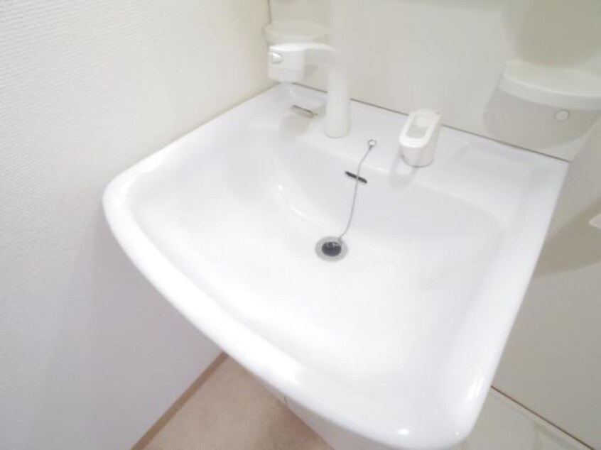  東海道本線/静岡駅 バス17分西脇下下車:停歩8分 3階 築17年