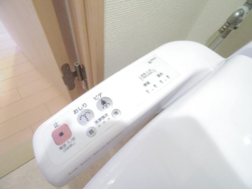  東海道本線/静岡駅 バス17分西脇下下車:停歩8分 3階 築17年