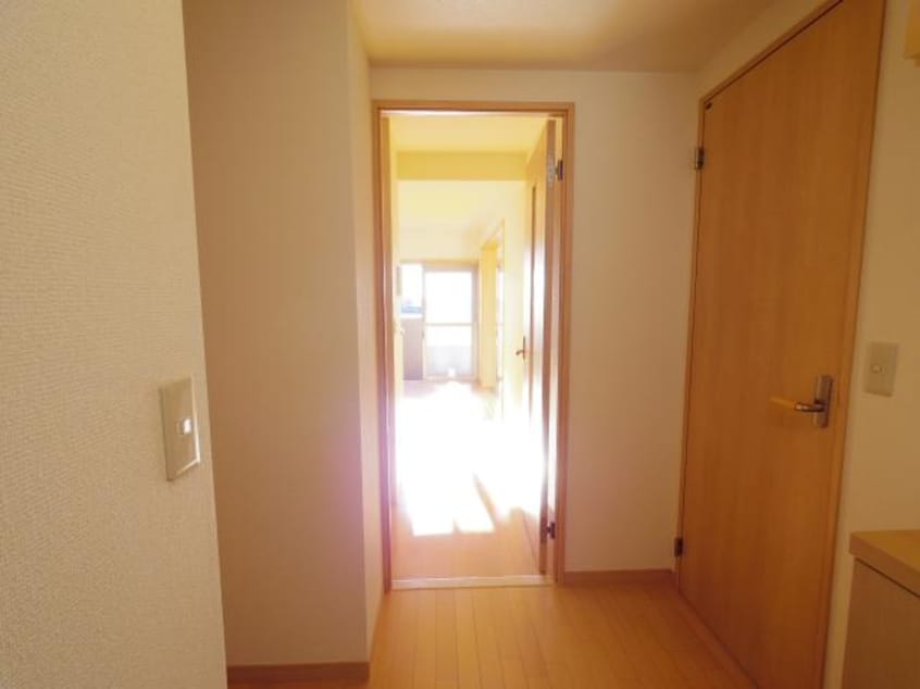  東海道本線/静岡駅 バス16分西脇下下車:停歩8分 4階 築17年