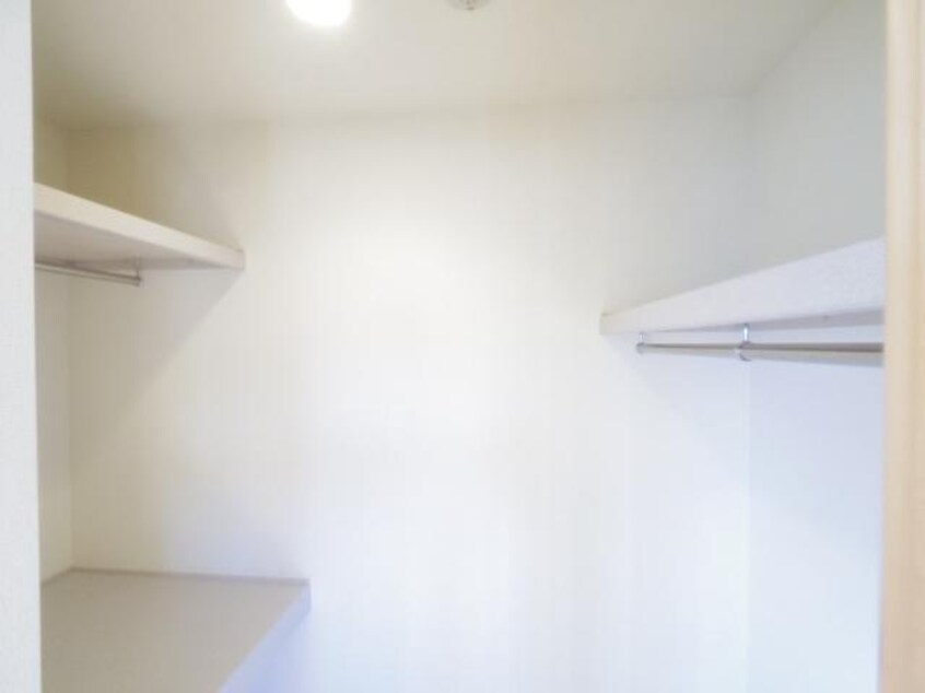  東海道本線/静岡駅 バス17分西脇下下車:停歩8分 3階 築17年