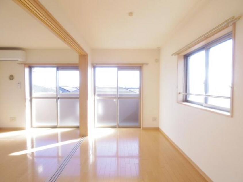  東海道本線/静岡駅 バス17分西脇下下車:停歩8分 3階 築17年