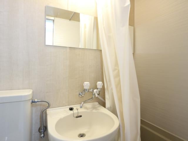  東海道本線/東静岡駅 徒歩16分 2階 築34年