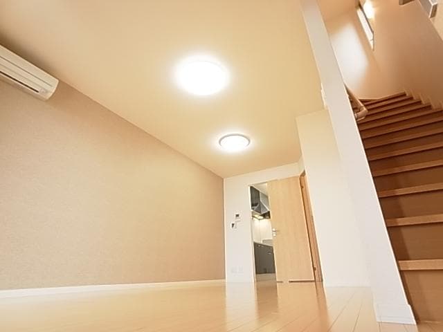  東海道本線/静岡駅 バス23分宮川下車:停歩1分 1-2階 築16年