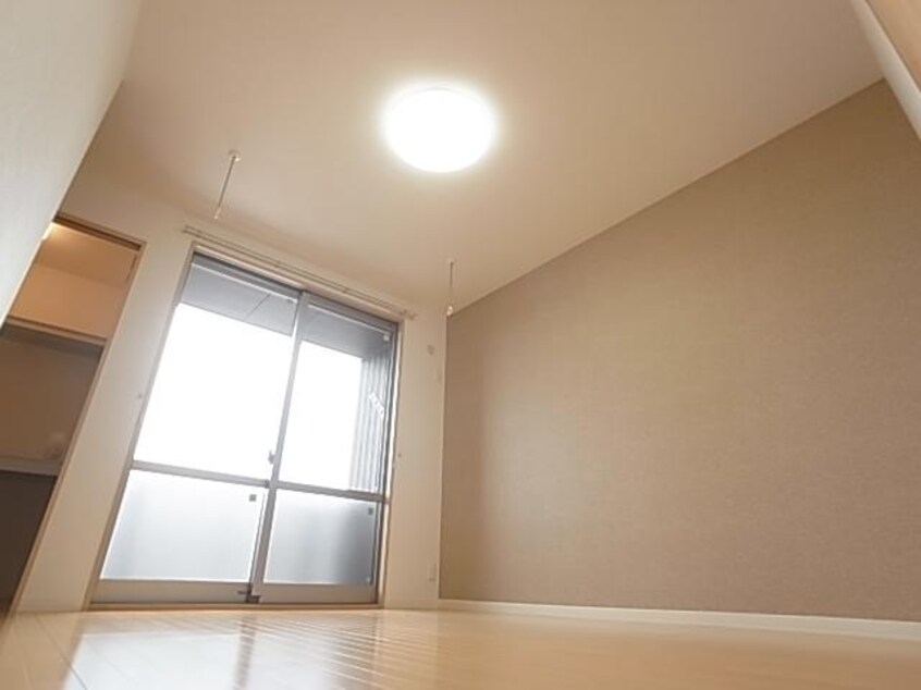  東海道本線/静岡駅 バス23分宮川下車:停歩1分 1-2階 築16年