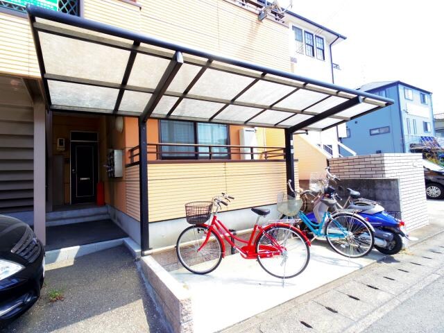  東海道本線/静岡駅 バス17分富士見台・駿河総合高校入口下車:停歩2分 1階 築22年