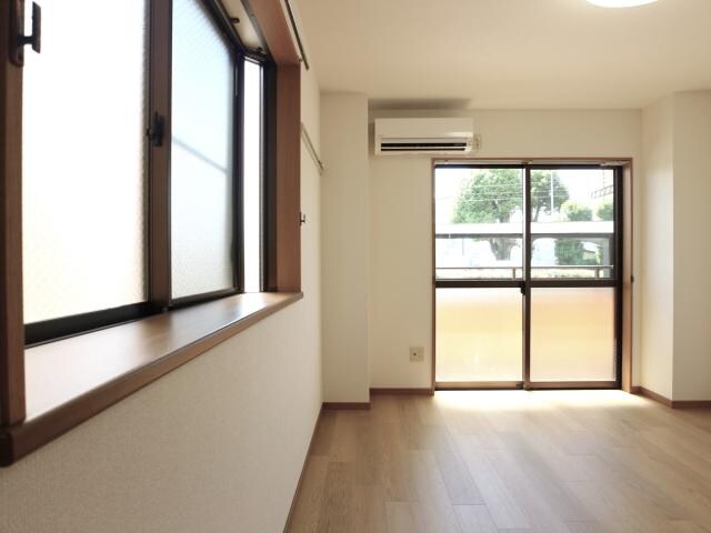  東海道本線/静岡駅 バス17分富士見台・駿河総合高校入口下車:停歩2分 1階 築22年