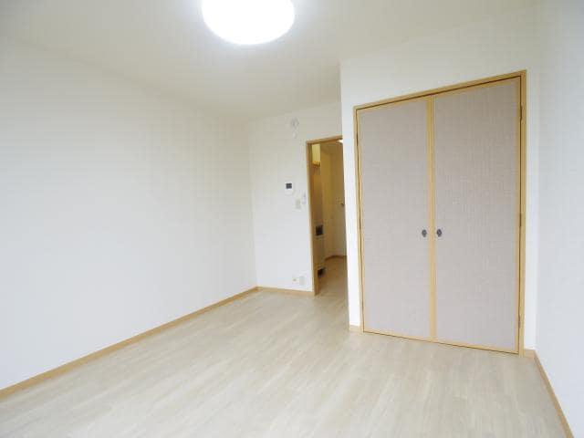  東海道本線/東静岡駅 徒歩15分 1階 築23年