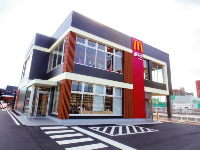 マクドナルド東静岡池田店(ファストフード)まで2049m 東海道本線/静岡駅 バス20分豊田一丁目下車:停歩4分 3階 築28年