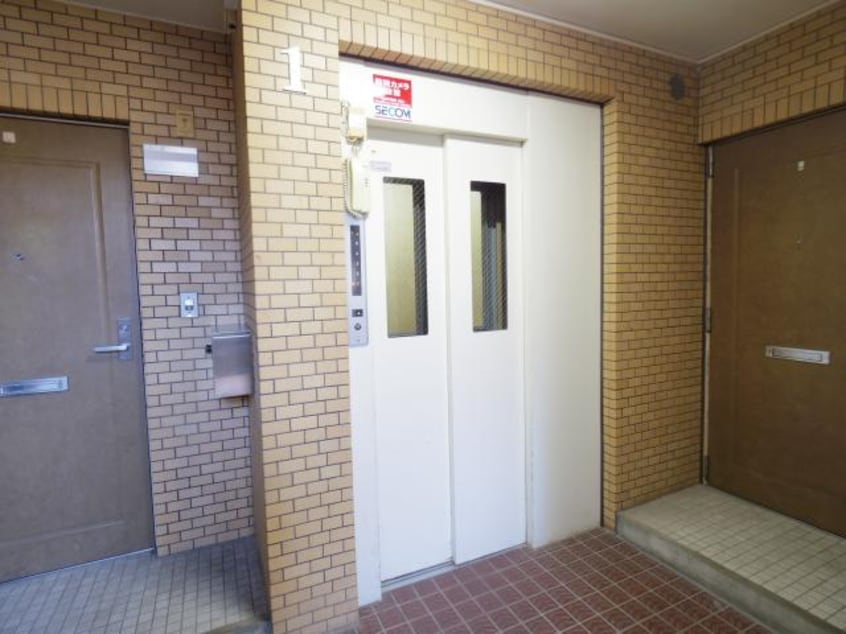  東海道本線/静岡駅 徒歩18分 3階 築37年