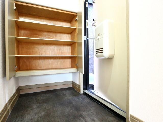  東海道本線/静岡駅 バス12分見瀬Ｄａｉｉｃｈｉ－ＴＶ入口下車:停歩3分 1階 築28年