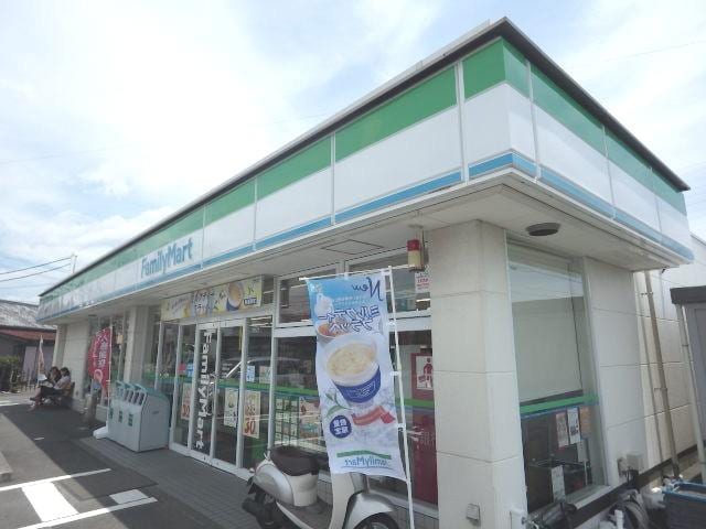 ファミリーマート藤枝田中店(コンビニ)まで720m 東海道本線/藤枝駅 バス14分藤枝大手下車:停歩2分 1階 築20年