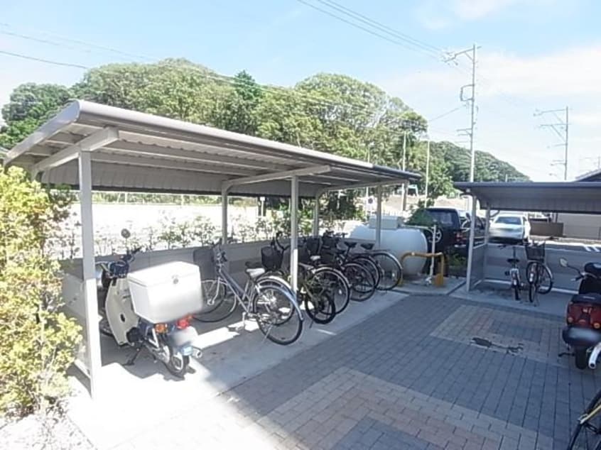  東海道本線/静岡駅 バス19分大谷下車:停歩3分 1階 築15年
