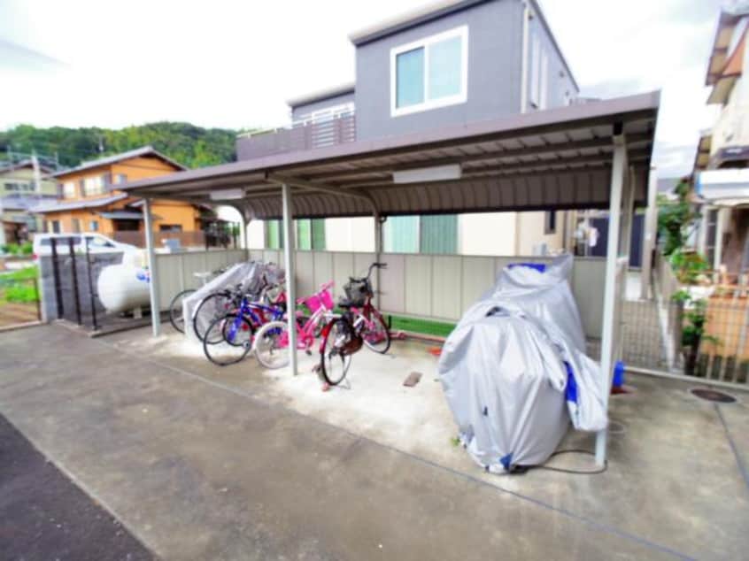  東海道本線/西焼津駅 バス17分五十海北下車:停歩8分 2階 築15年