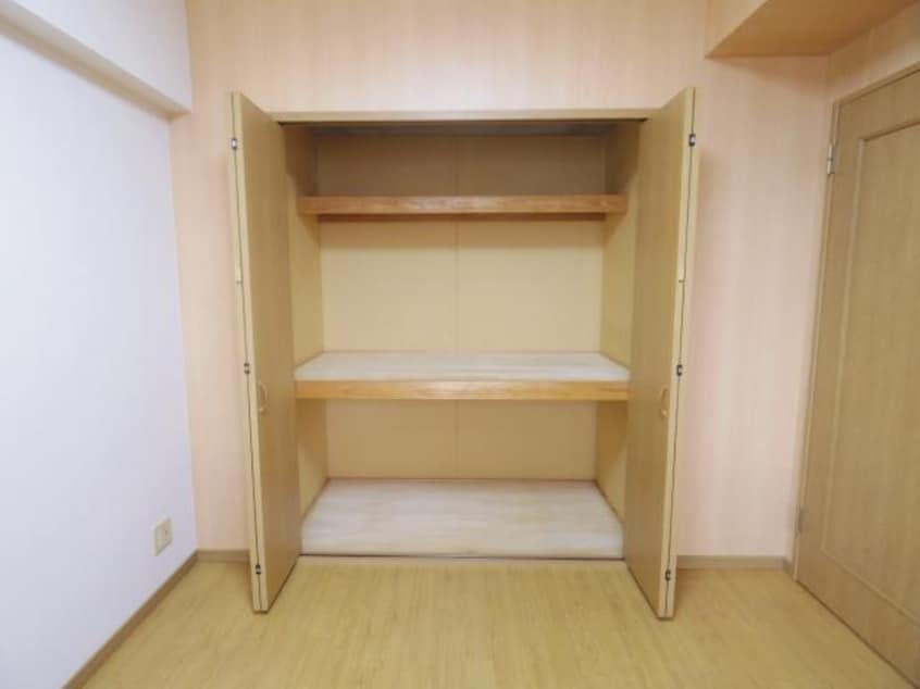  東海道本線/静岡駅 バス11分登呂遺跡入口下車:停歩1分 2階 築24年