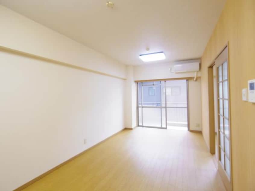  東海道本線/静岡駅 バス11分登呂遺跡入口下車:停歩1分 2階 築24年