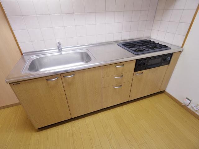  東海道本線/静岡駅 バス11分登呂遺跡入口下車:停歩1分 2階 築24年