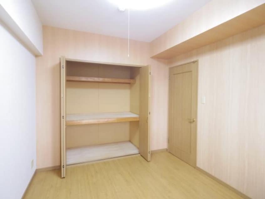  東海道本線/静岡駅 バス11分登呂遺跡入口下車:停歩1分 2階 築24年