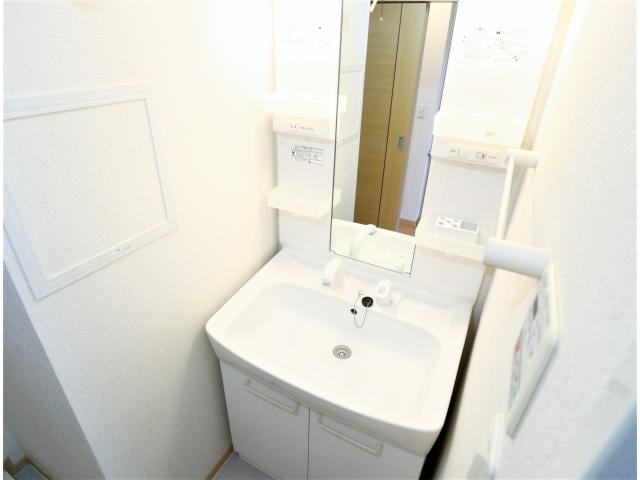  東海道本線/焼津駅 バス40分高新田防災センター下車:停歩3分 2階 築15年