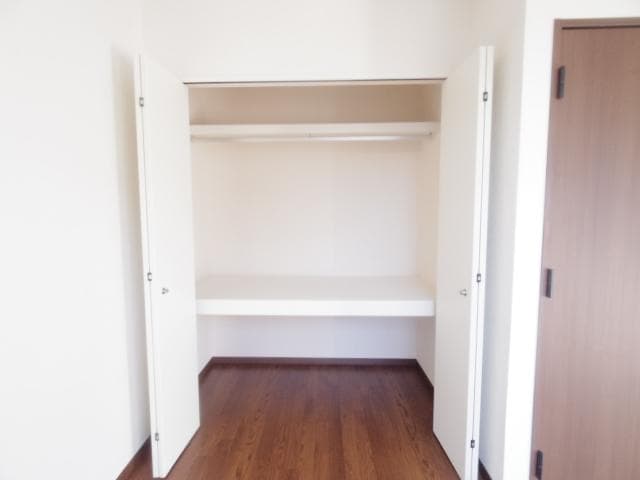  東海道本線/静岡駅 バス24分大谷下車:停歩1分 1-2階 築15年