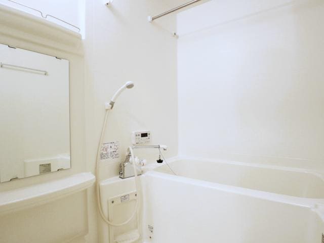  東海道本線/静岡駅 バス20分堀ノ内下車:停歩4分 1階 築17年