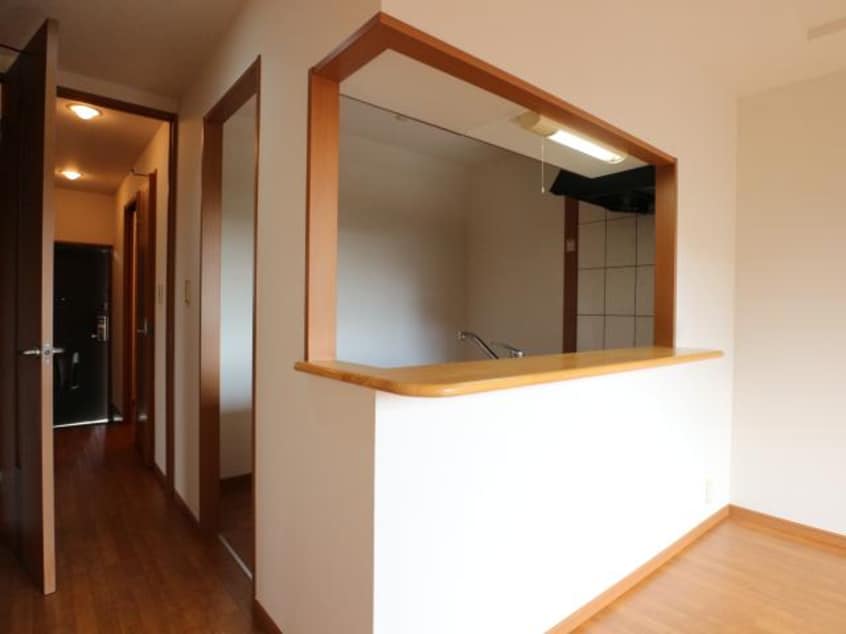  東海道本線/静岡駅 バス20分堀ノ内下車:停歩4分 1階 築17年