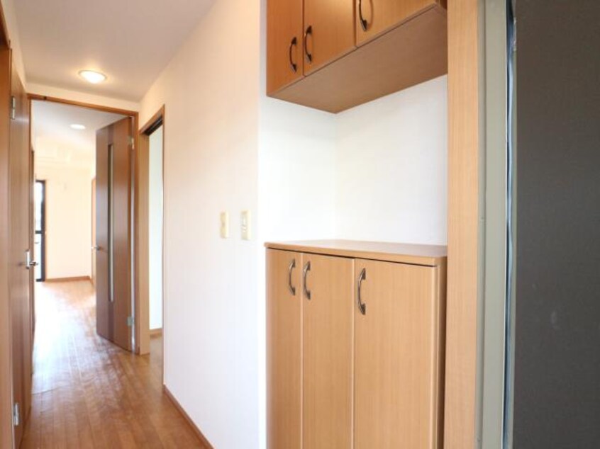  東海道本線/静岡駅 バス20分堀ノ内下車:停歩4分 1階 築17年