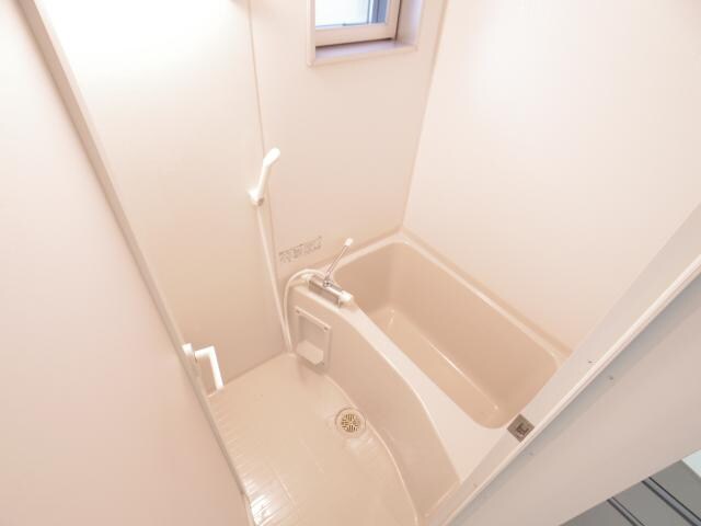  東海道本線/静岡駅 バス15分静岡新聞社前下車:停歩5分 1階 築15年