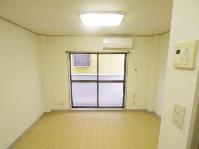  東海道本線/東静岡駅 徒歩28分 1階 築38年