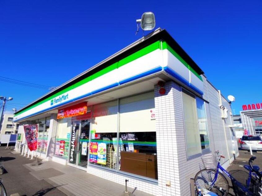 ファミリーマート静岡富士見台店(コンビニ)まで180m 東海道本線/静岡駅 バス17分富士見台下車:停歩1分 3階 築26年