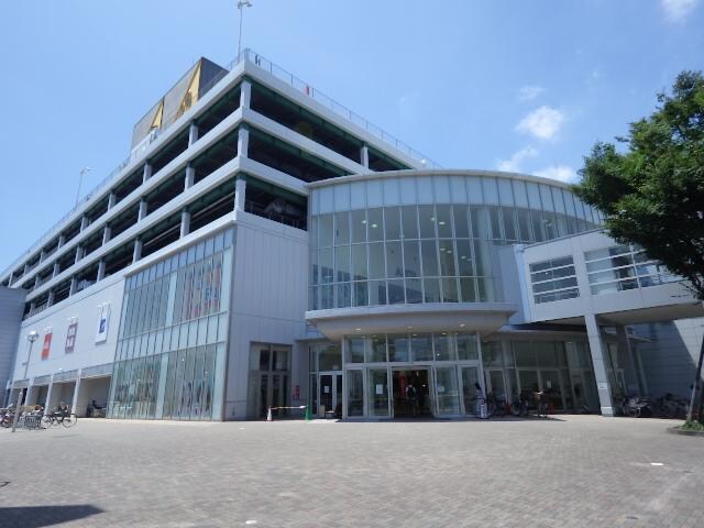 アピタ静岡店(スーパー)まで693m 東海道本線/静岡駅 徒歩20分 1階 築36年