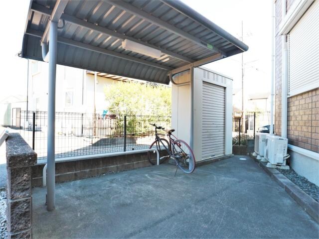  東海道本線/静岡駅 バス14分西島下車:停歩2分 2階 築15年