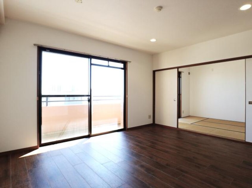  東海道本線/静岡駅 バス15分中村町下下車:停歩3分 5階 築26年