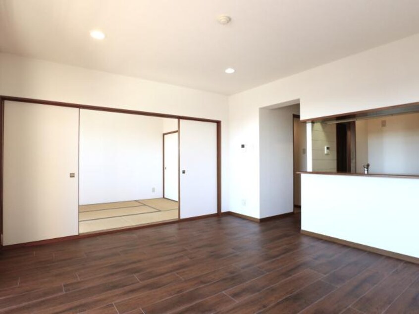  東海道本線/静岡駅 バス15分中村町下下車:停歩3分 5階 築26年