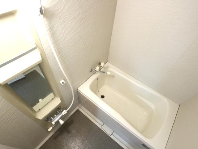  東海道本線/静岡駅 バス15分中村町下下車:停歩3分 3階 築26年