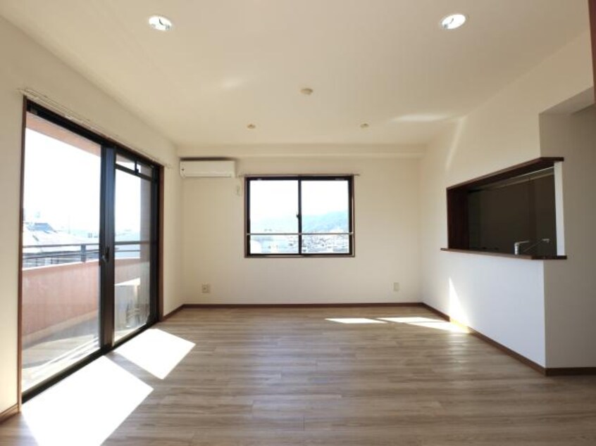  東海道本線/静岡駅 バス15分中村町下下車:停歩3分 3階 築26年