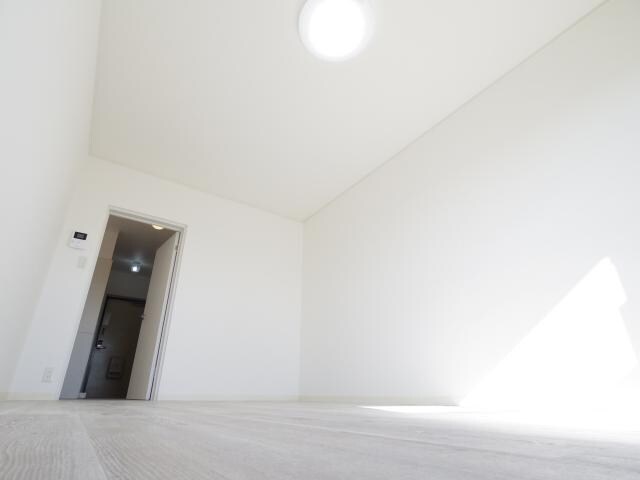  東海道本線/静岡駅 バス14分静岡総合庁舎下車:停歩5分 4階 築29年