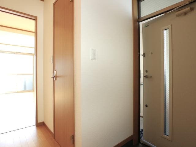  東海道本線/静岡駅 バス13分小鹿局前下車:停歩2分 2階 築14年