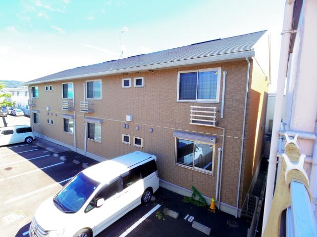  東海道本線/静岡駅 バス20分宮竹児童公園前下車:停歩6分 2階 築14年